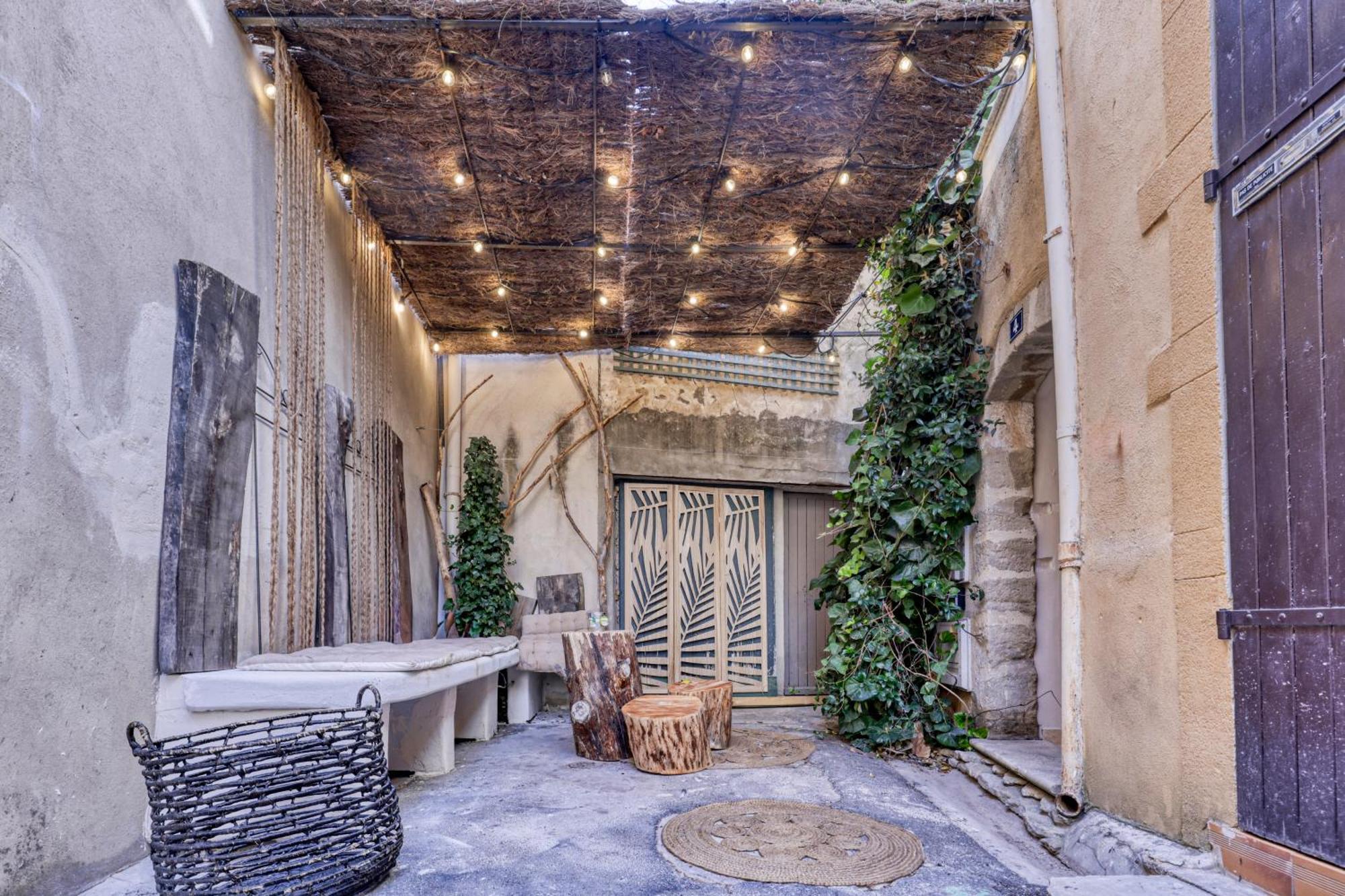 Villa Les Jasmins En Provence LʼIsle-sur-la-Sorgue Exterior foto