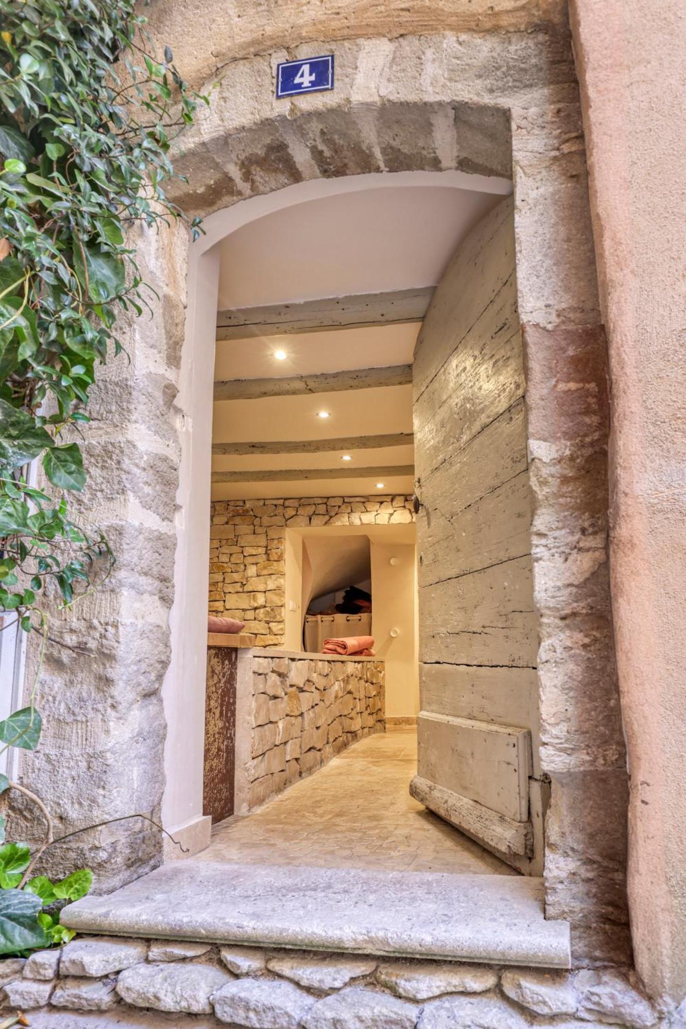 Villa Les Jasmins En Provence LʼIsle-sur-la-Sorgue Exterior foto