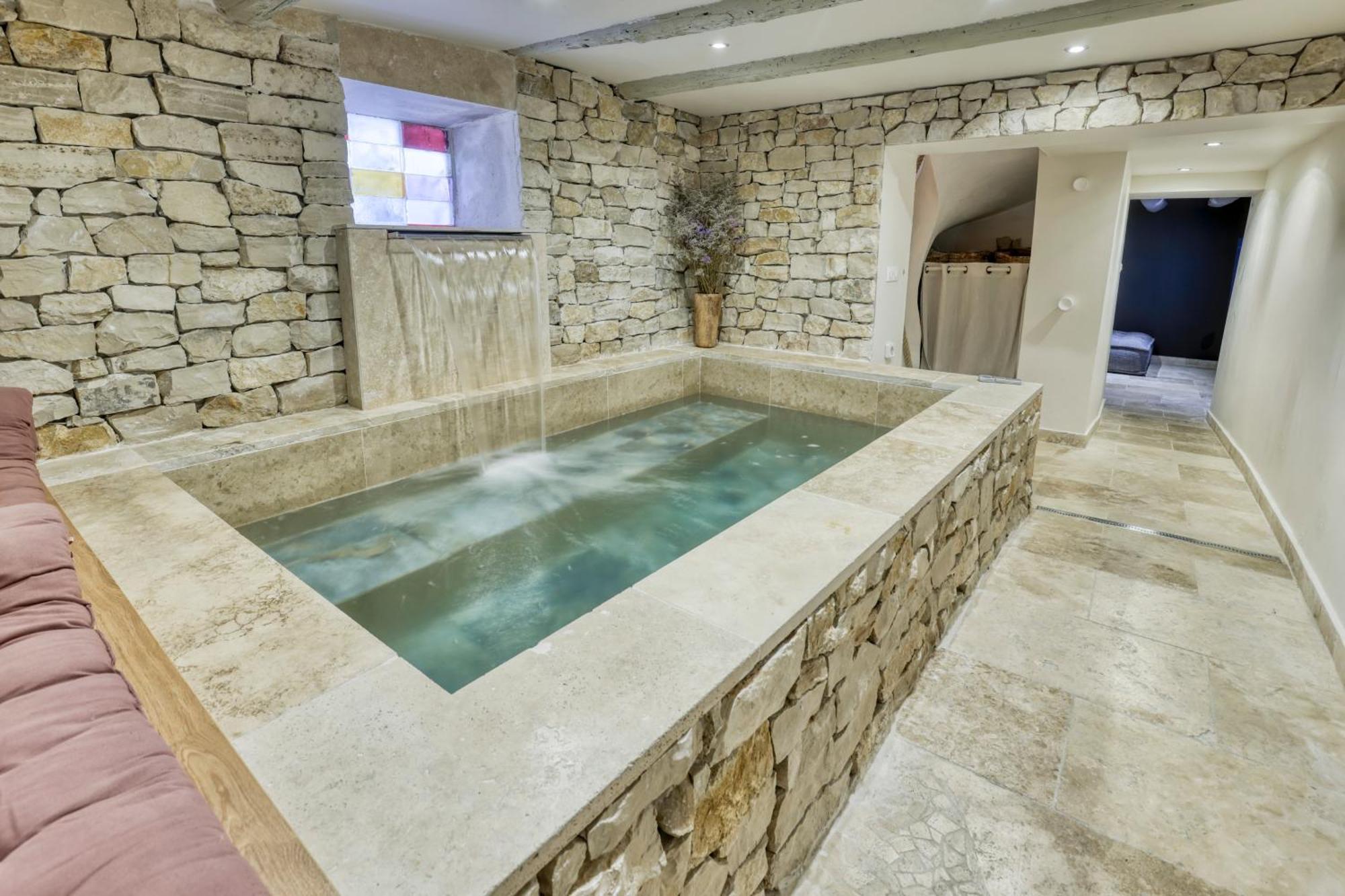 Villa Les Jasmins En Provence LʼIsle-sur-la-Sorgue Exterior foto